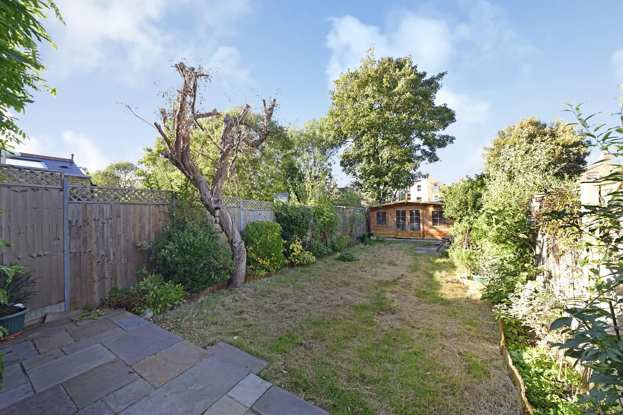 Haydon Park Road, London, SW19, photo 4