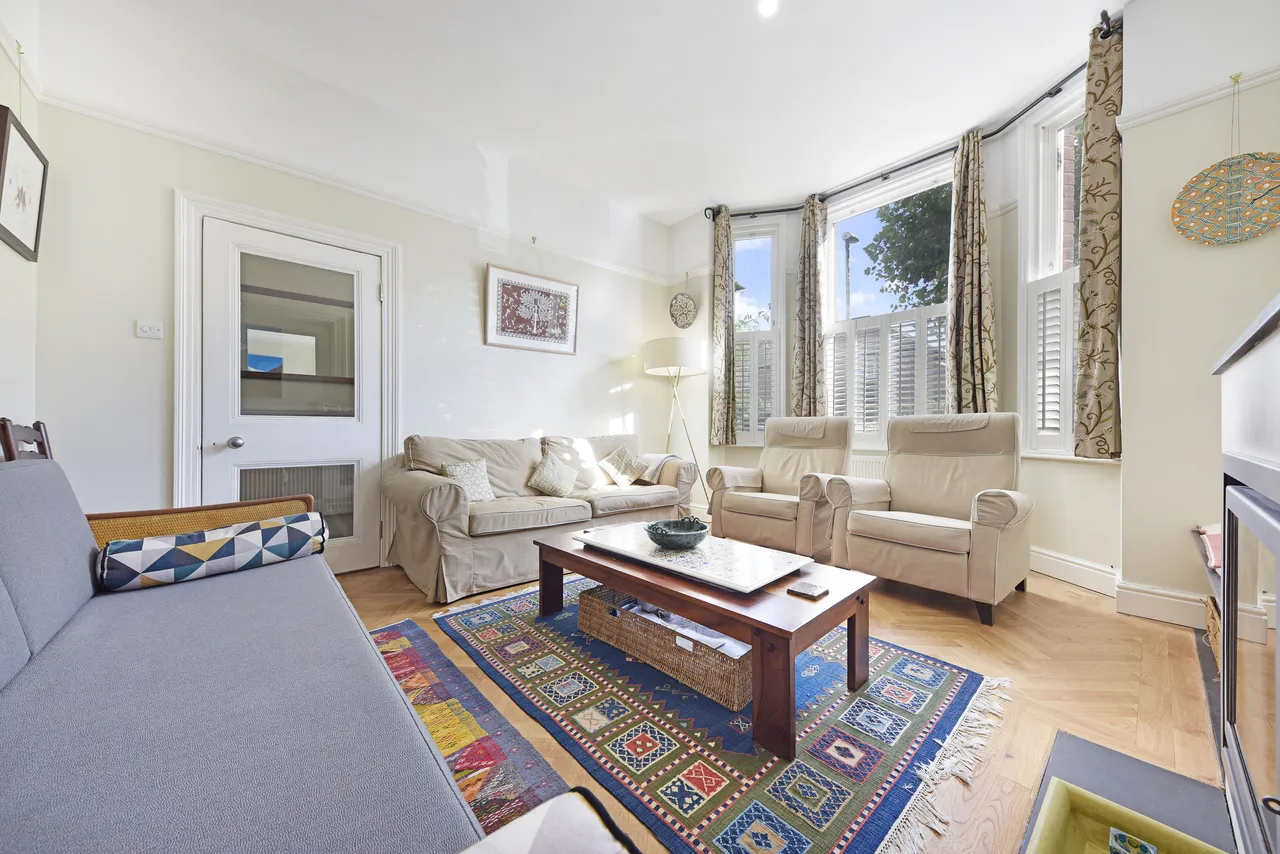 Haydon Park Road, London, SW19, photo 10
