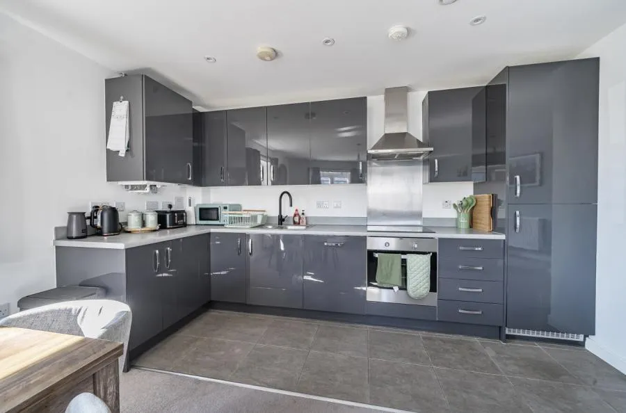 Burke Place, Wellesley, GU11, photo 2