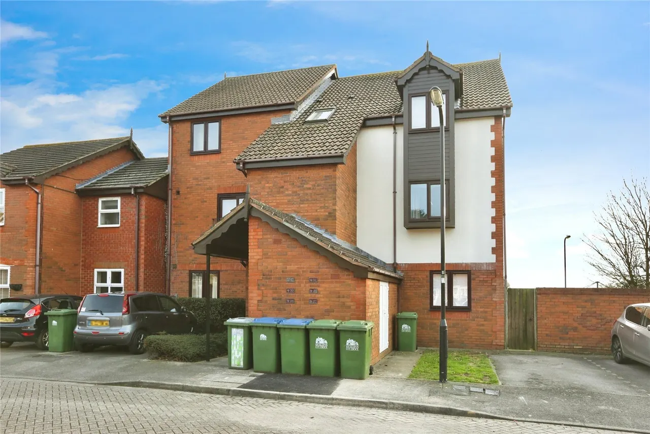 1 bed flat for sale, Waldegrave Close, Southampton, SO19