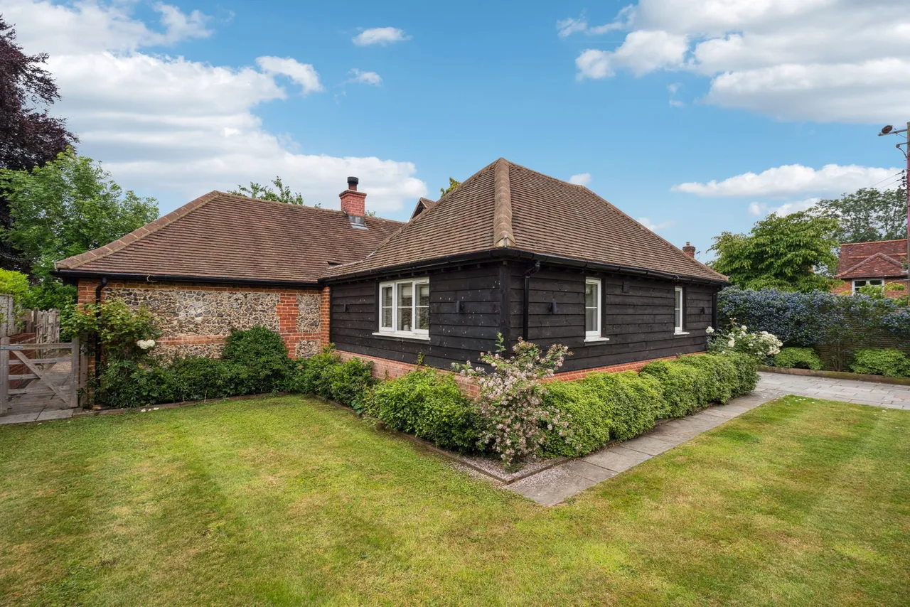 Birch Lane, Flaunden, Hemel Hempstead, HP3 0PT, photo 9