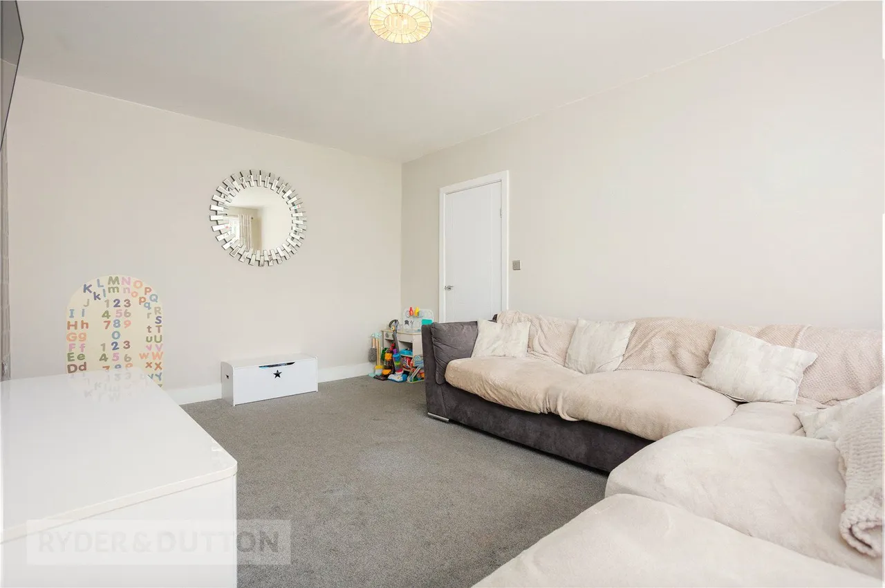 Taunton Road, Chadderton, OL9, photo 4