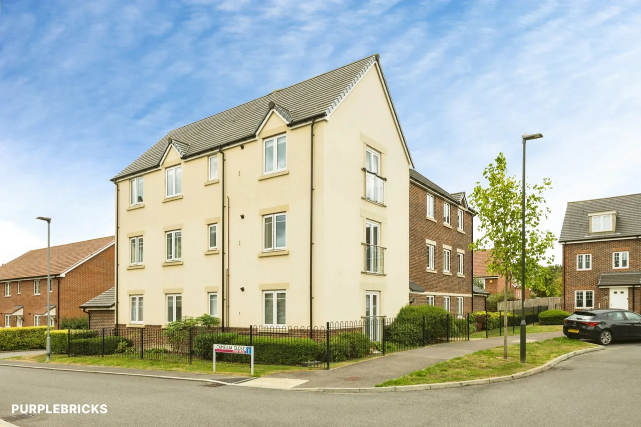 Camellia Close, Crawley, RH10, photo 26