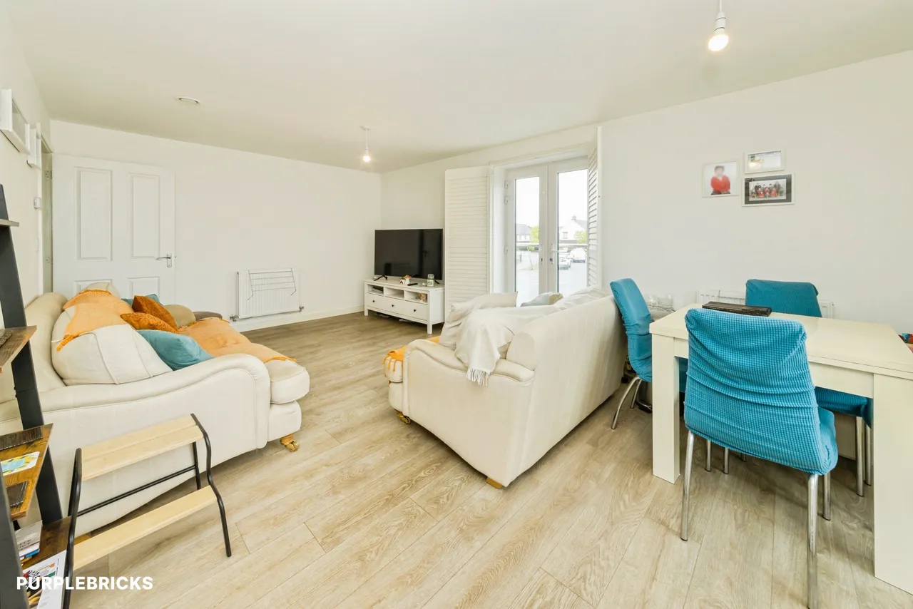 Camellia Close, Crawley, RH10, photo 9