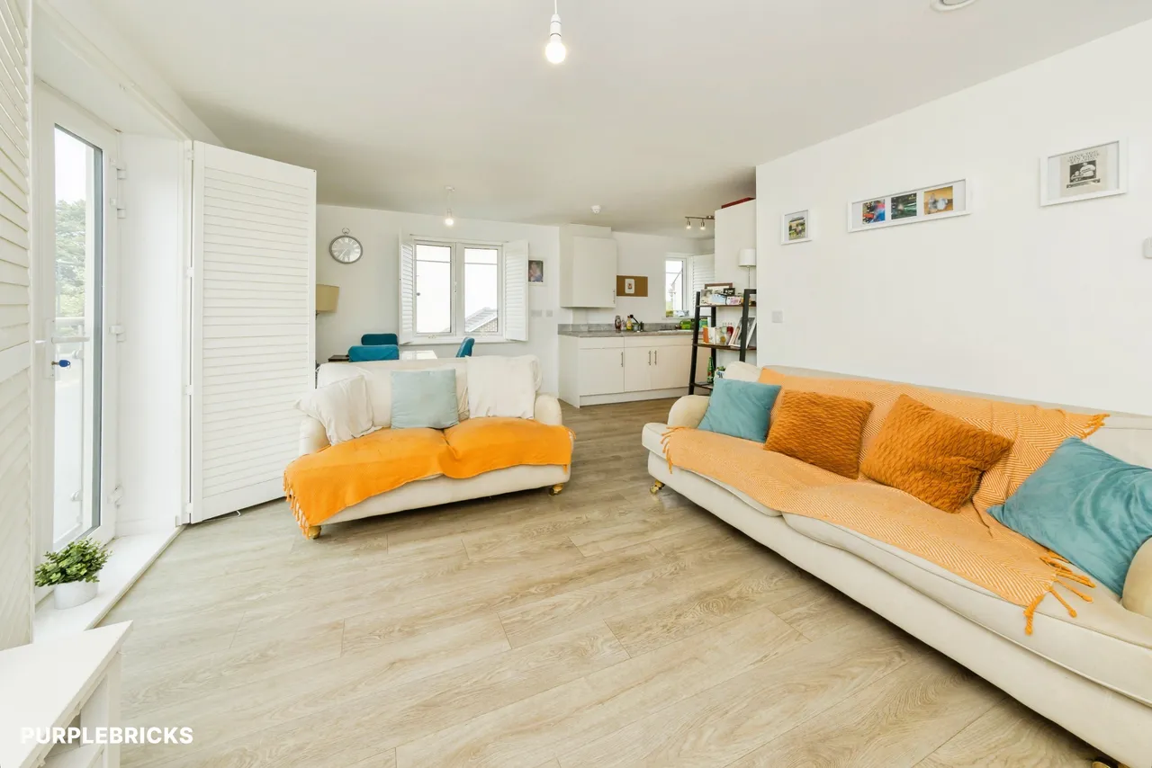 Camellia Close, Crawley, RH10, photo 25