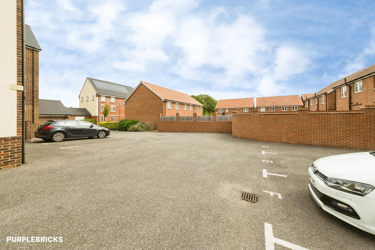 Camellia Close, Crawley, RH10, photo 20