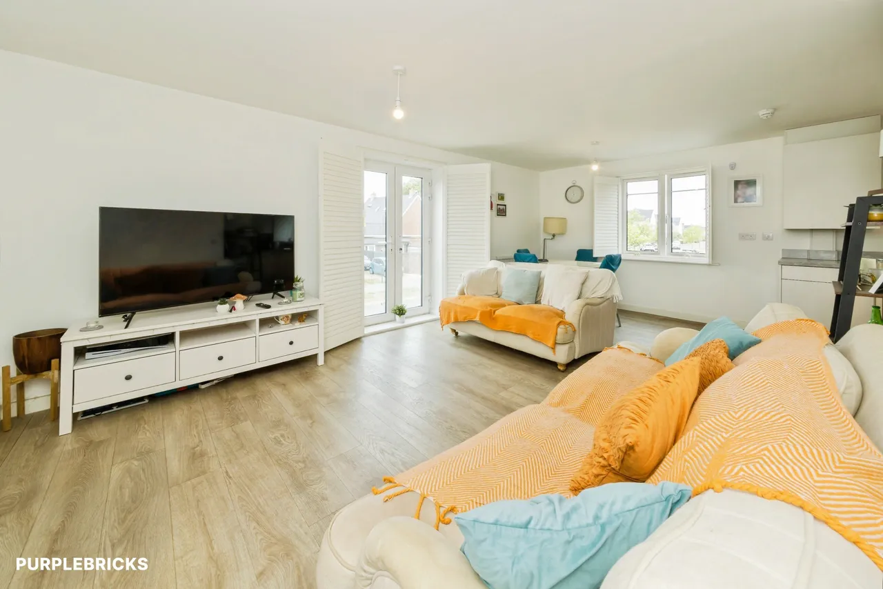 Camellia Close, Crawley, RH10, photo 14