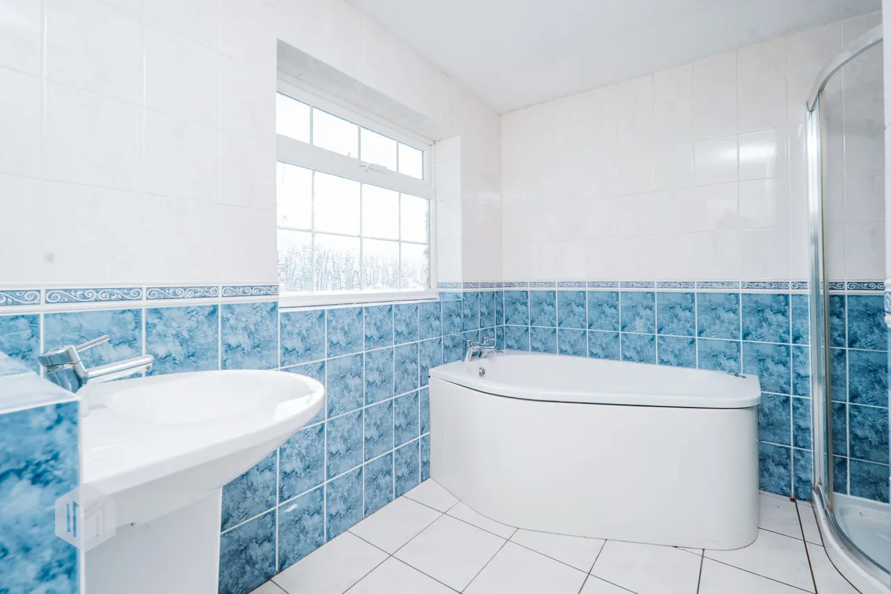 Whitecroft Drive, Bury, BL8 2TR, photo 14