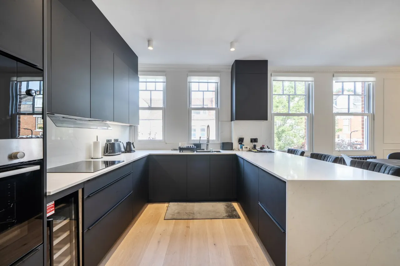 Dennington Park Road, West Hampstead, NW6, photo 3