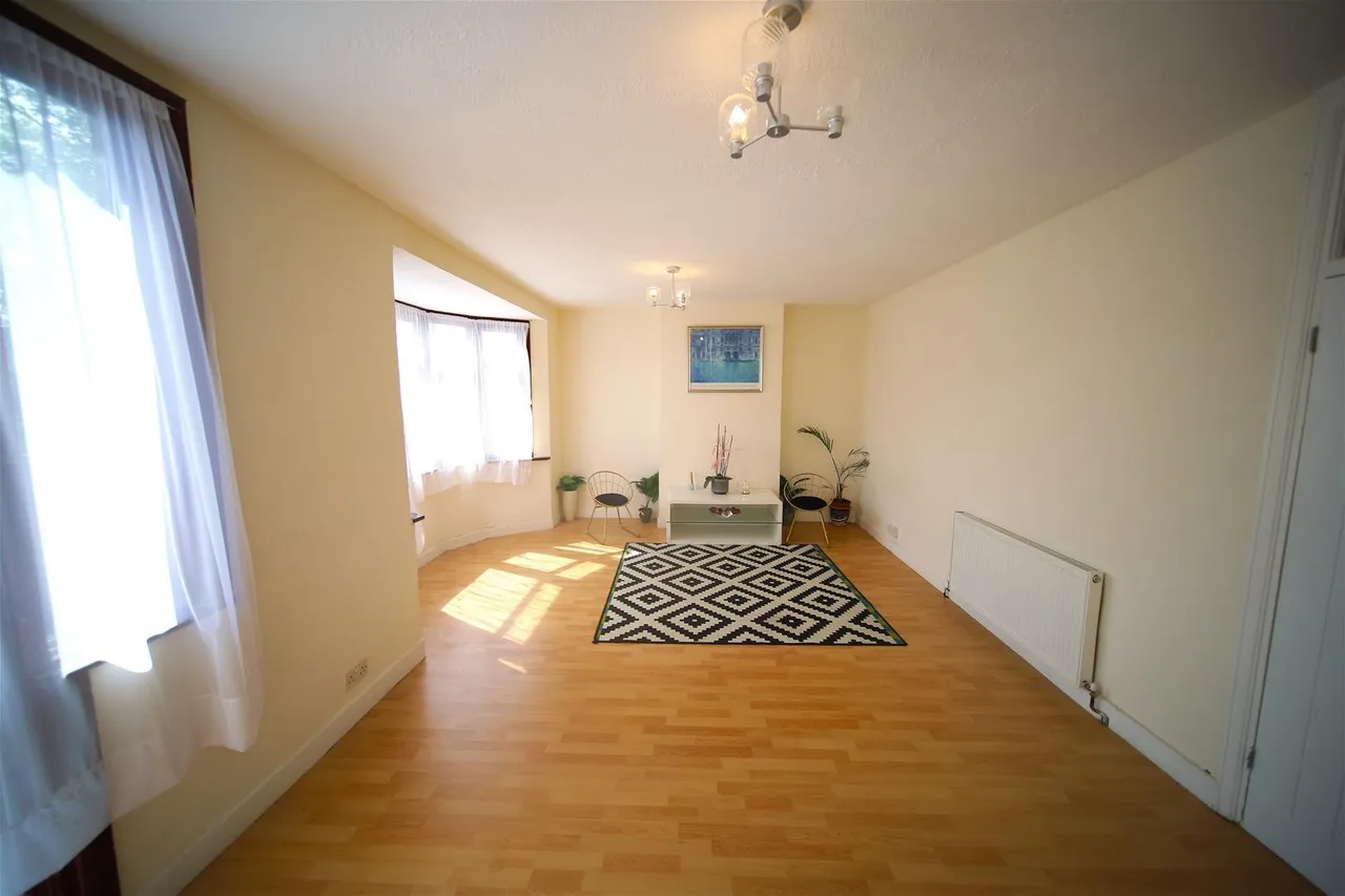 Billet Road, London E17 5DN, photo 3