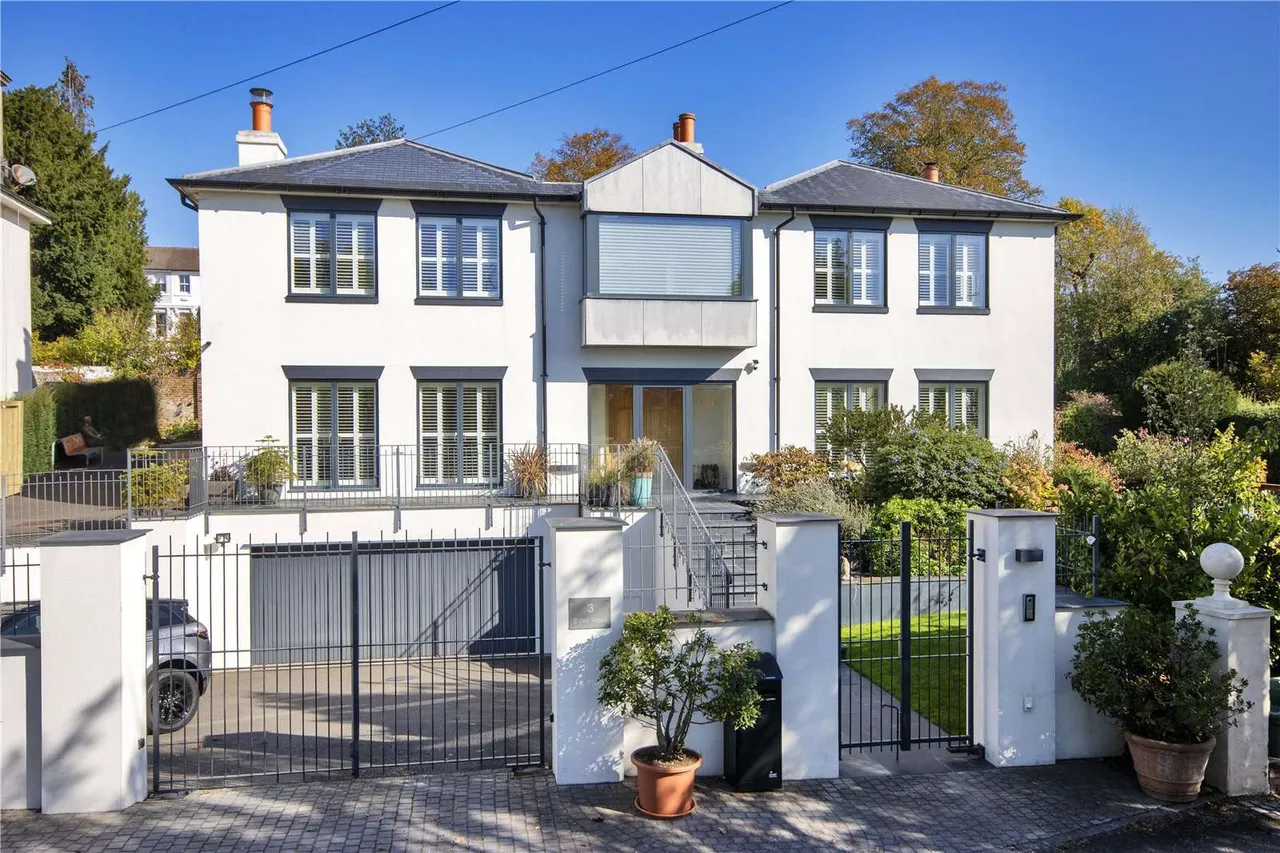 5 bed house for sale — Eden Road, Tunbridge Wells, Kent, TN1 1TS