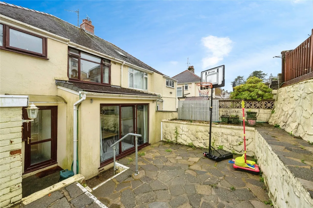 Hillside, Llanelli, SA15, photo 20
