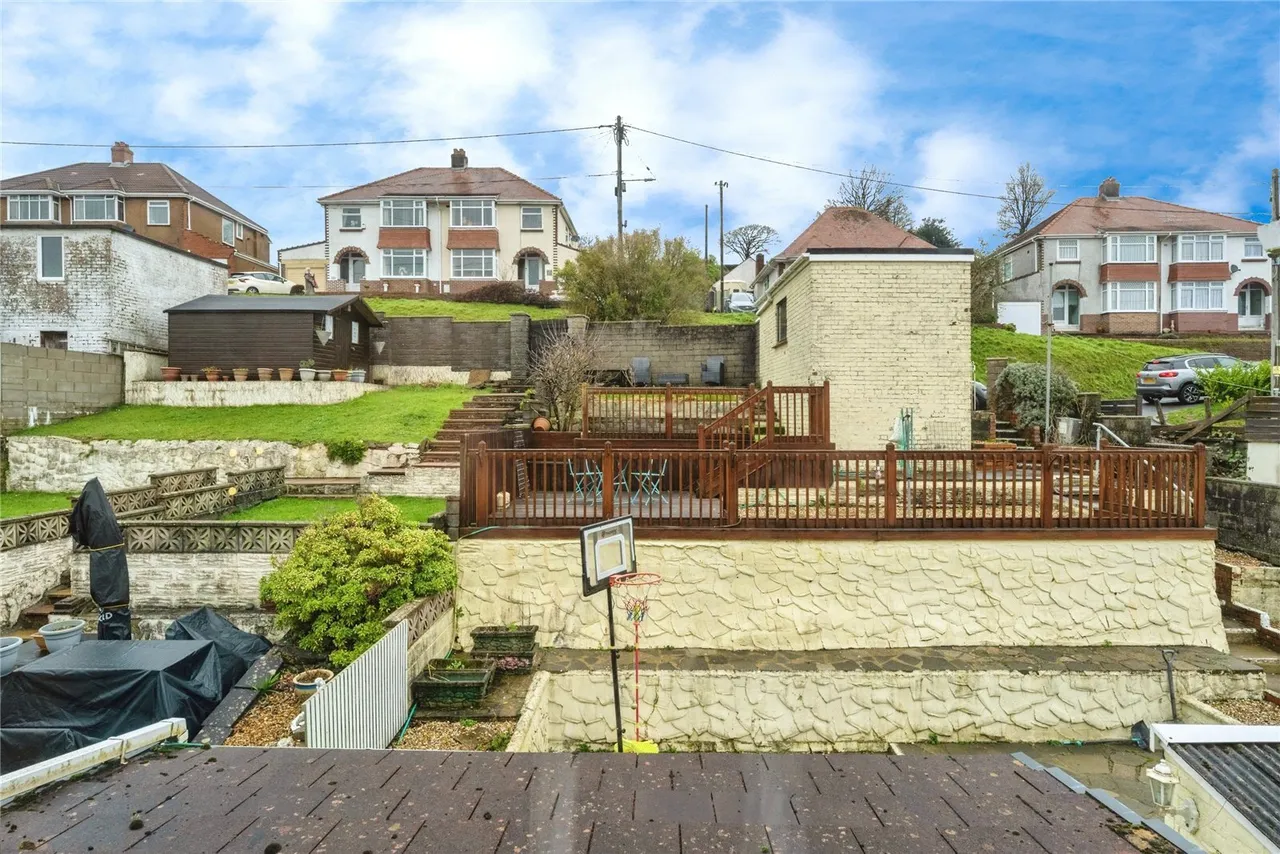 Hillside, Llanelli, SA15, photo 19
