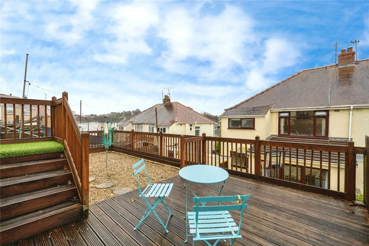 Hillside, Llanelli, SA15, photo 21