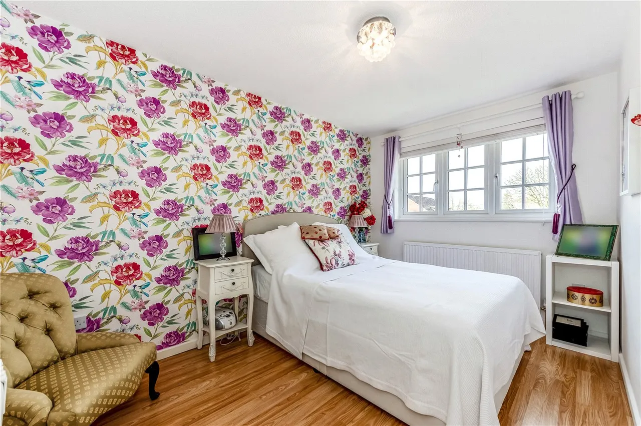 Waverley Drive, South Wonston, Winchester, Hampshire, SO21, photo 4