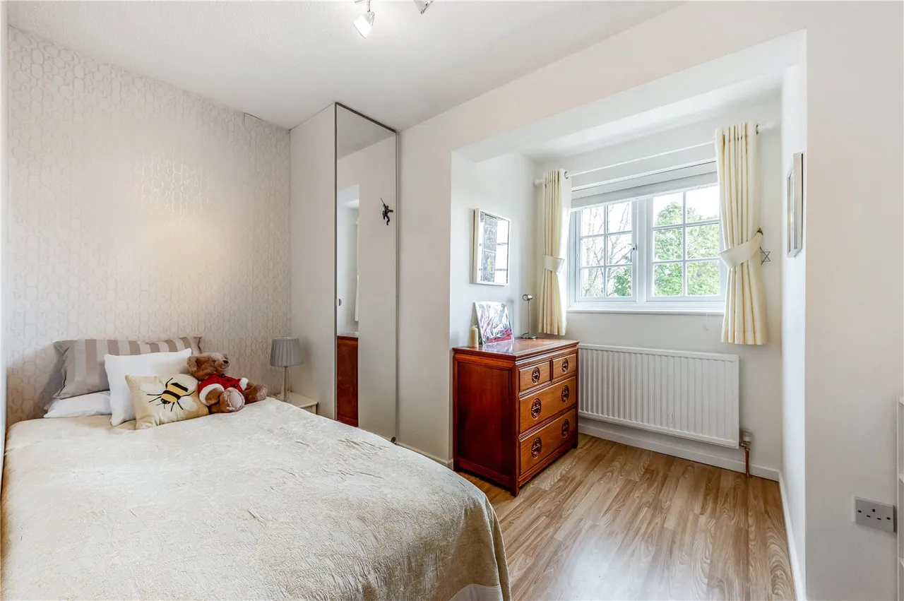 Waverley Drive, South Wonston, Winchester, Hampshire, SO21, photo 9