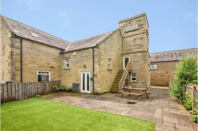 2 bed house for sale — Cresswell Home Farm, Morpeth