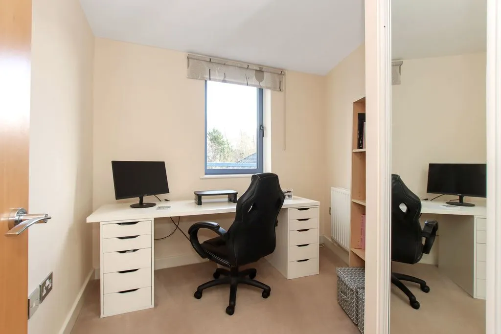 Brook Street, Tring, HP23, photo 8