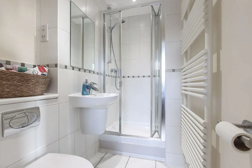 Brook Street, Tring, HP23, photo 9