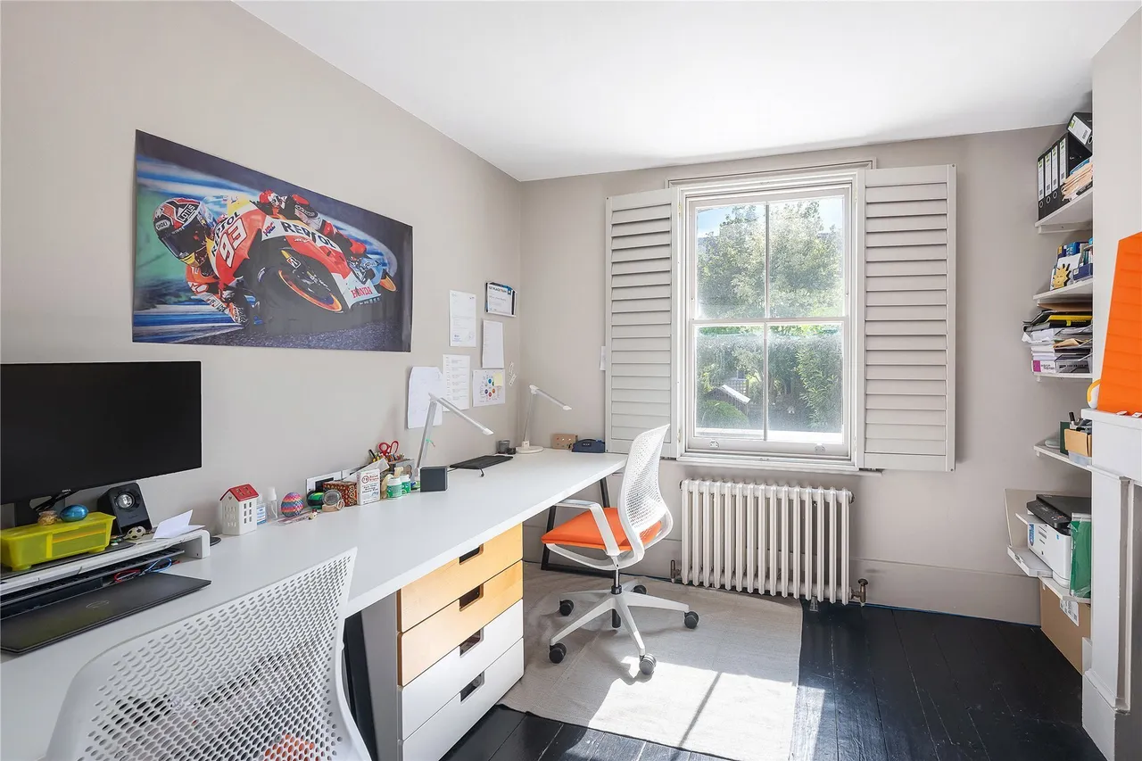 Dorncliffe Road, Fulham, London, SW6, photo 8