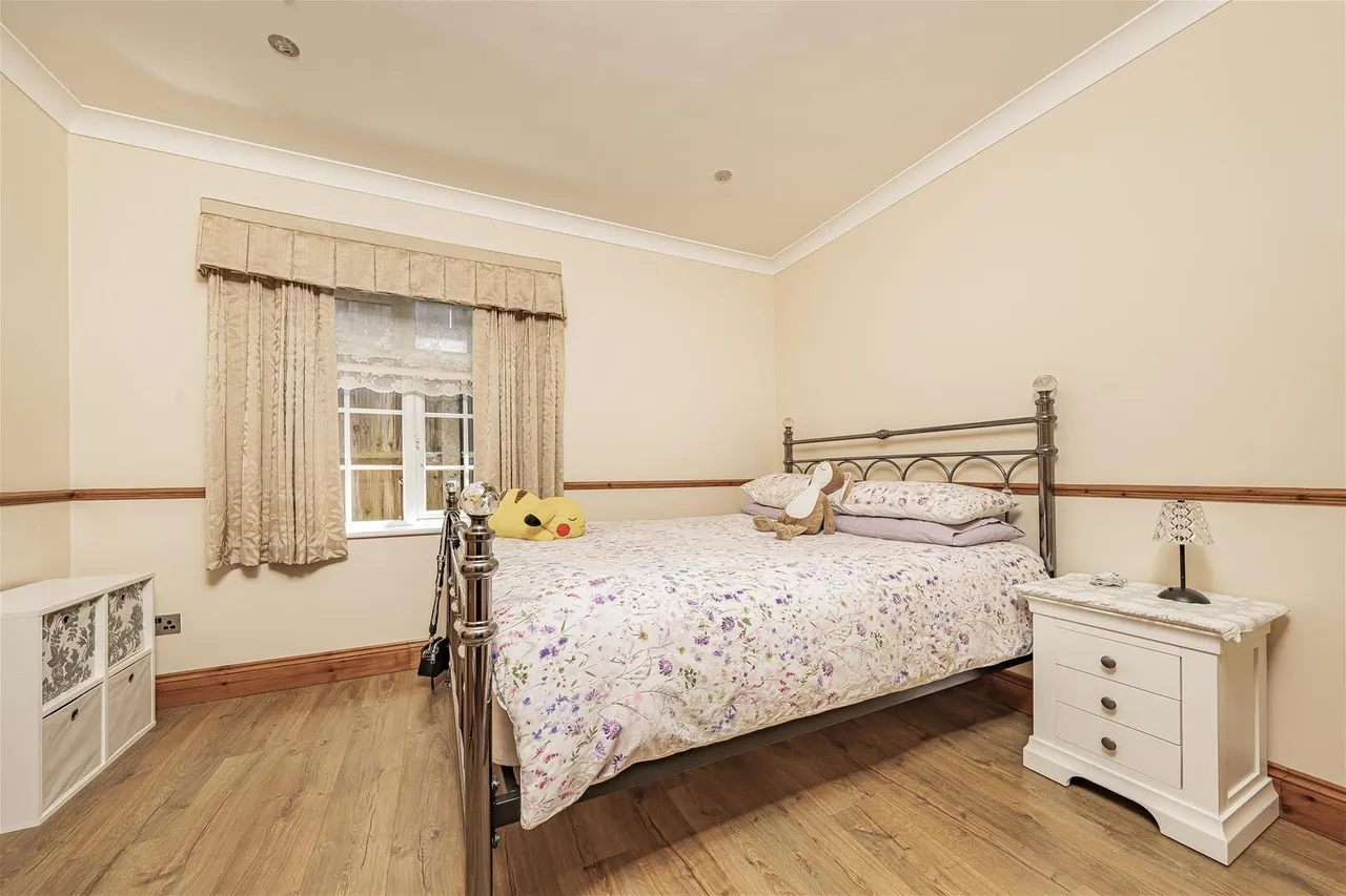 Reedham Close Bricket Wood, St. Albans, Hertfordshire AL2 3QT, photo 8