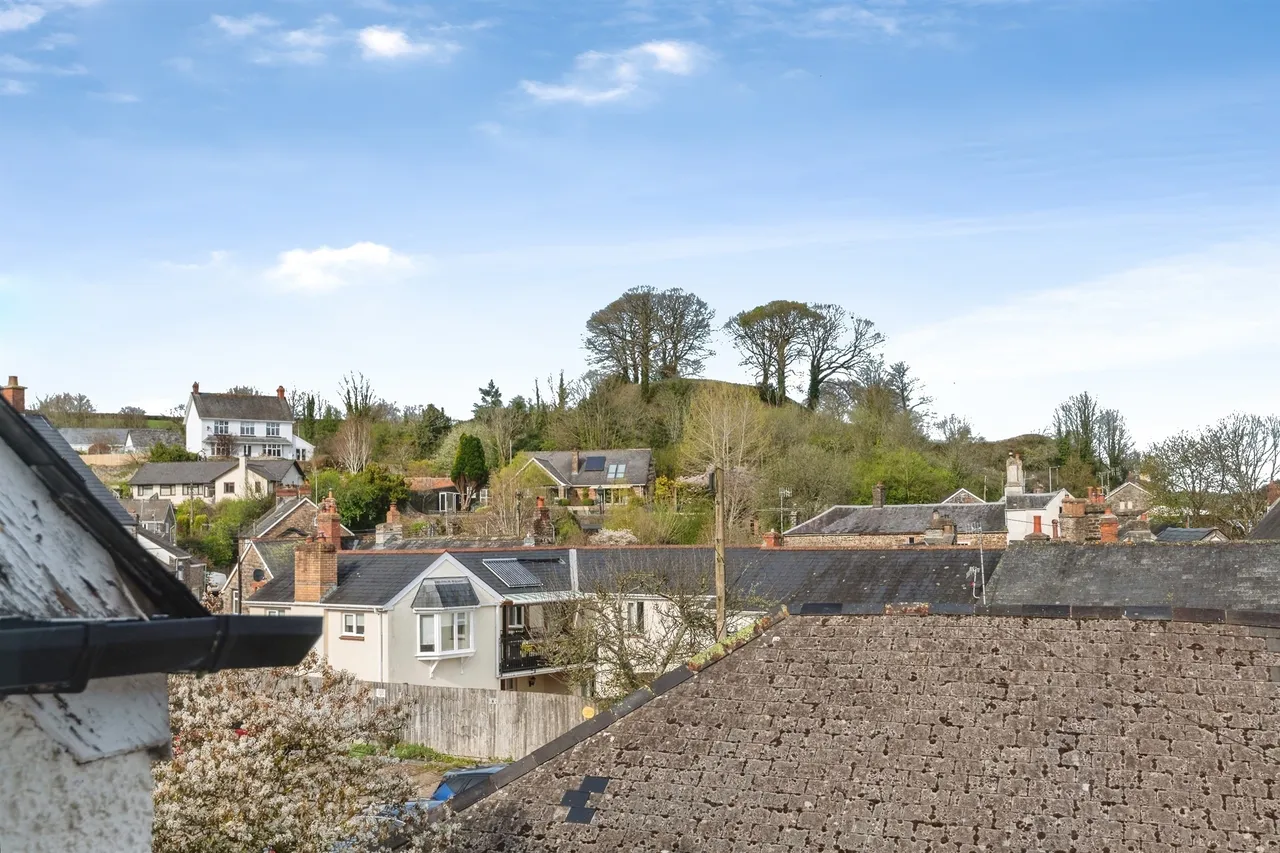 Newton Square, Bampton, Tiverton, photo 8