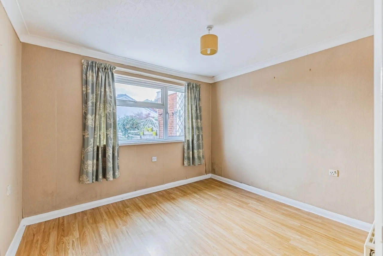 Velland Avenue, Torquay, TQ2, photo 12