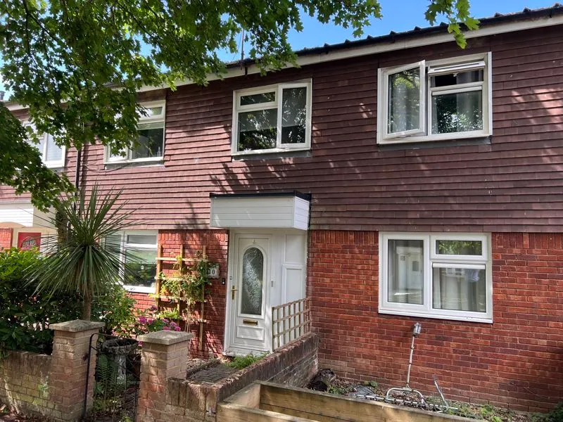 3 bed house for sale — Peacock Road, Marlow SL7 1UG
