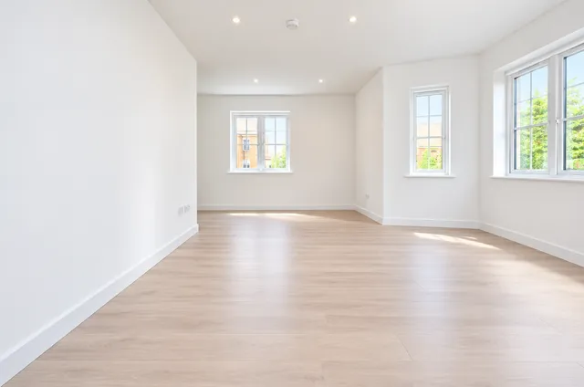 Rowden Court, Hornchurch, RM12, photo 4