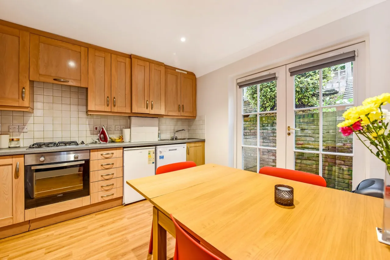 Wykeham Terrace, Winchester, SO23, photo 14