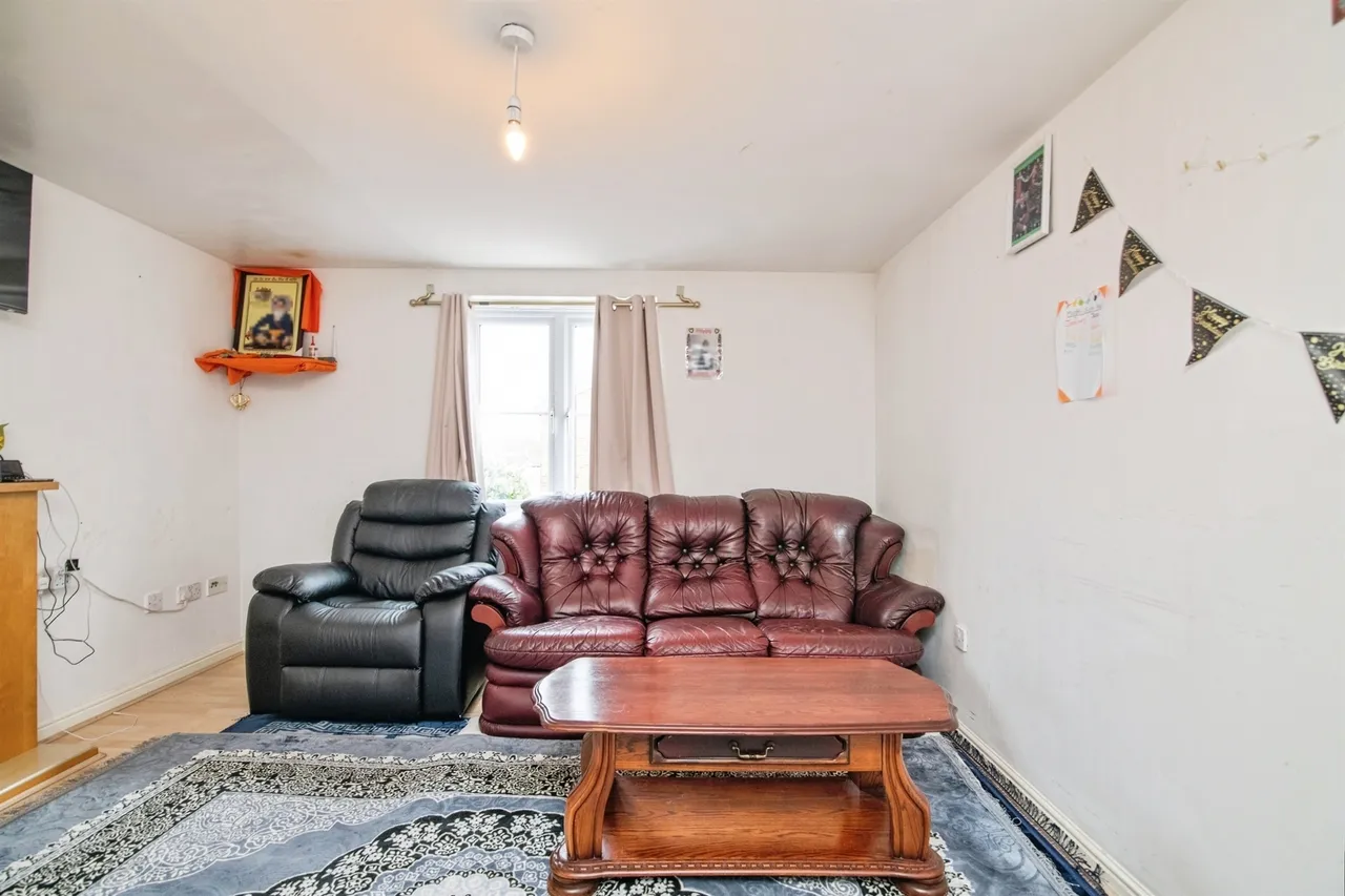 Gladstone Street, West Bromwich, B71, photo 7