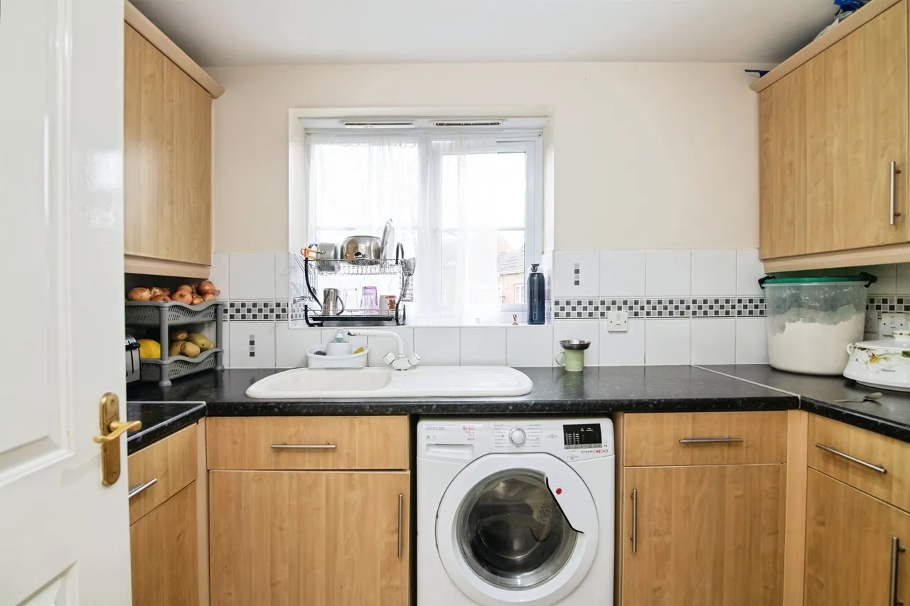 Gladstone Street, West Bromwich, B71, photo 2