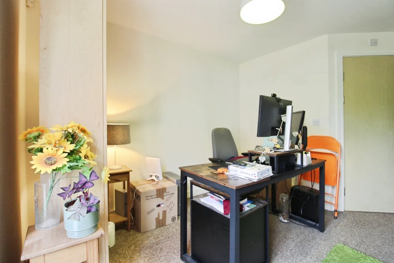 Reresby Court, Cardiff, photo 8