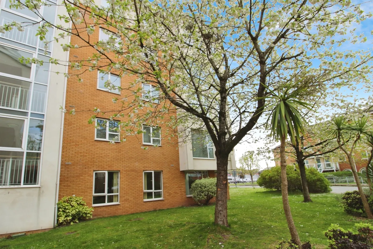 Reresby Court, Cardiff, photo 12