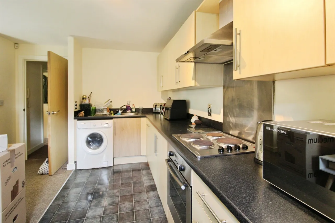 Reresby Court, Cardiff, photo 4