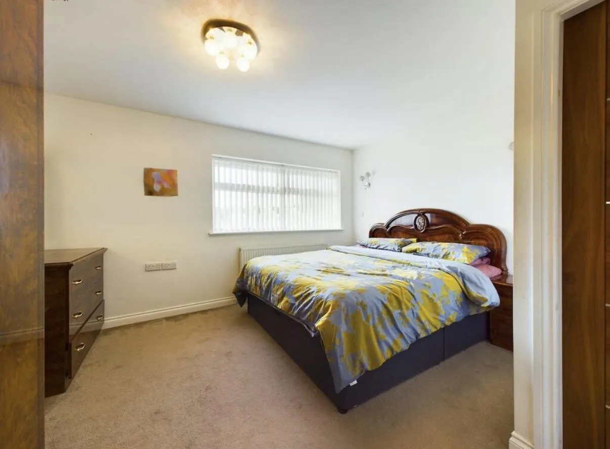 Seymour Grove, M16, photo 19