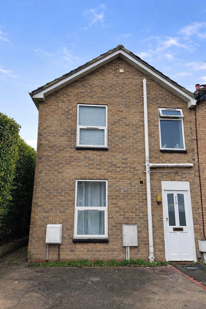 5 bed house for sale — Wycliffe Road, Bournemouth BH9 1JP