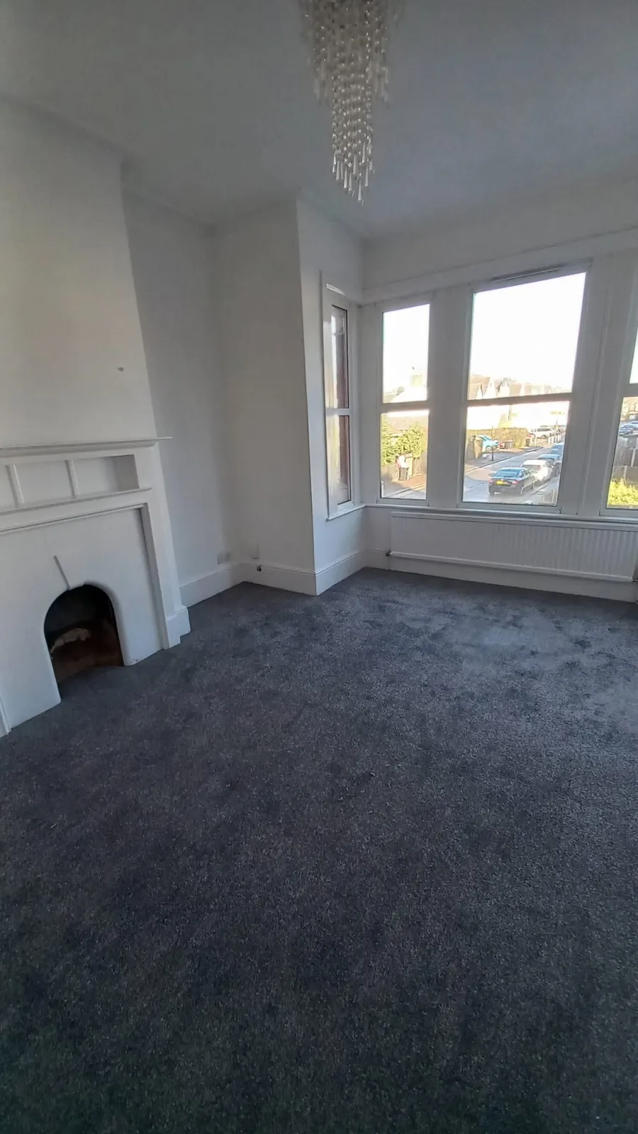 4 Bedroom house in heart of Westcliff on Sea, photo 18