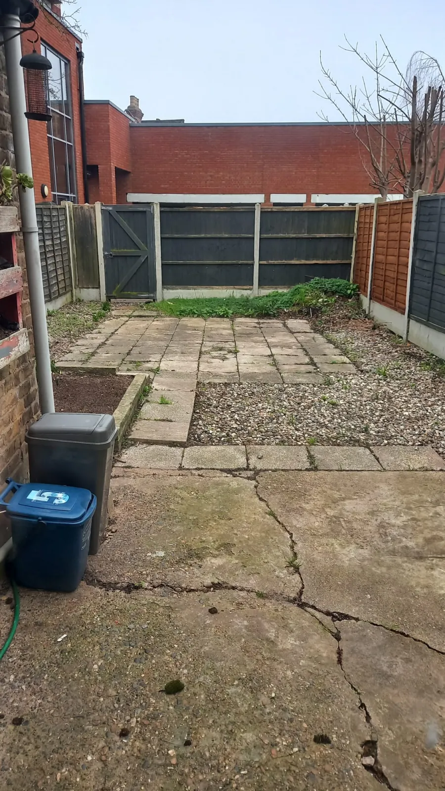 4 Bedroom house in heart of Westcliff on Sea, photo 24
