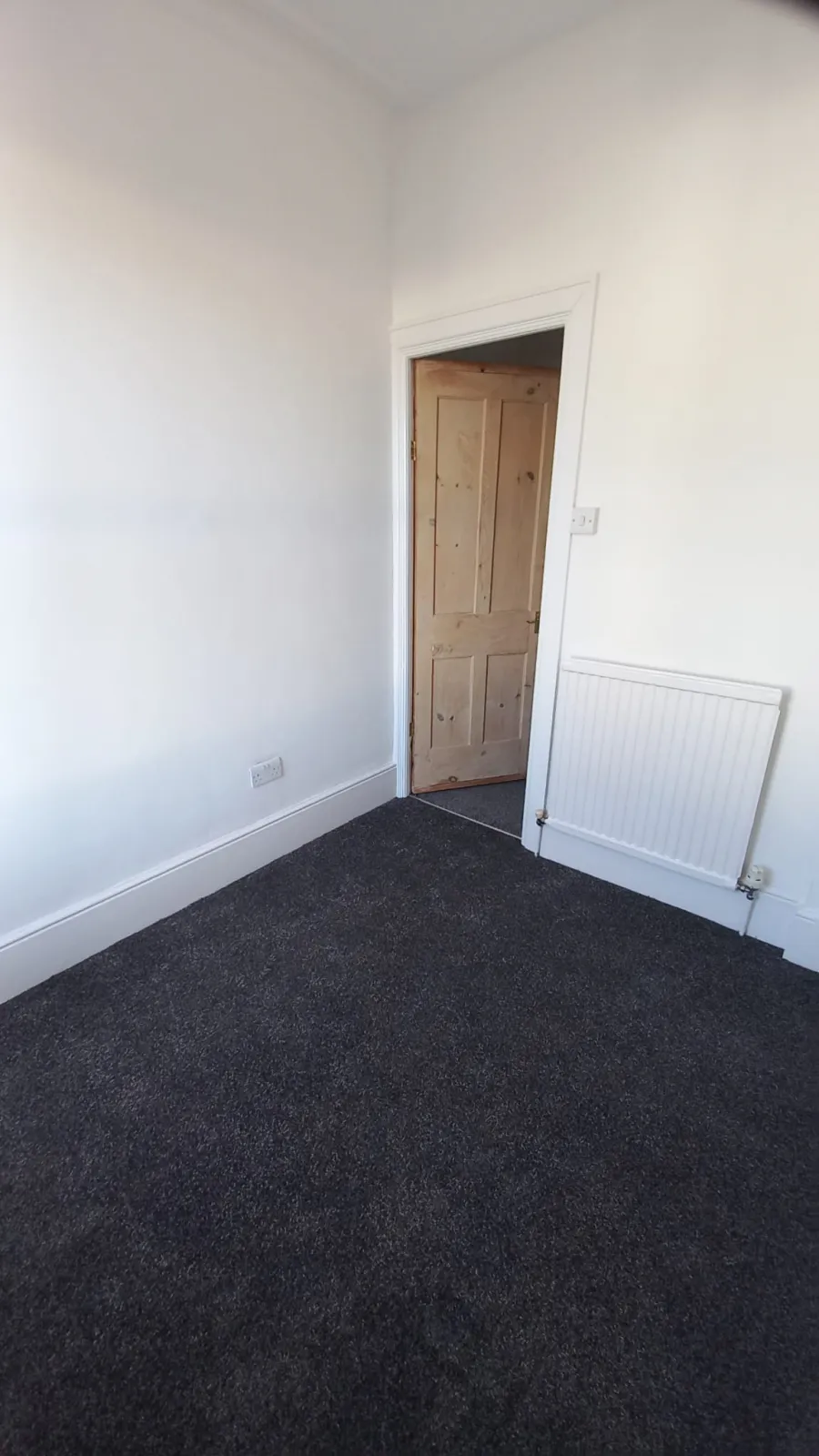 4 Bedroom house in heart of Westcliff on Sea, photo 21