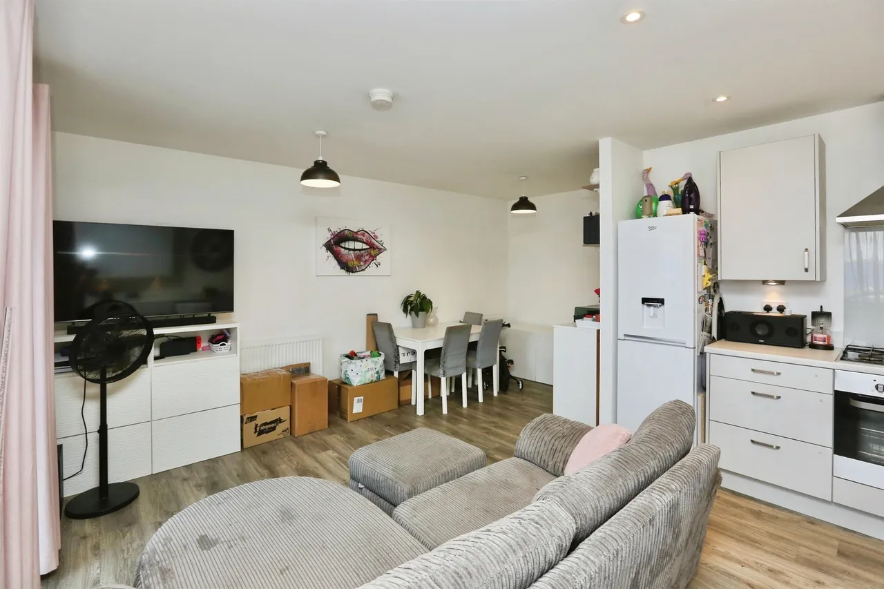 Argus Road, Lee-On-The-Solent, photo 3