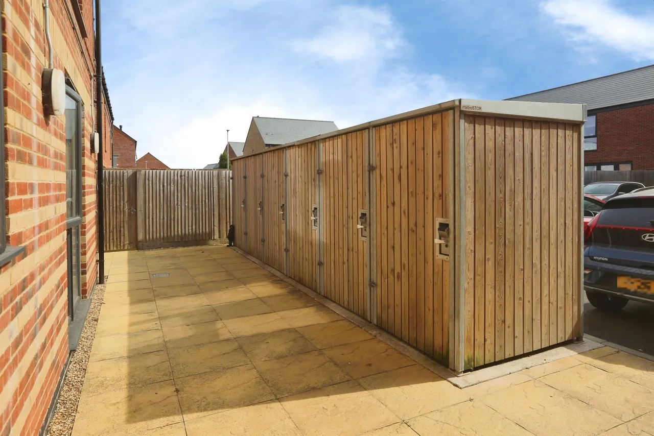 Argus Road, Lee-On-The-Solent, photo 9