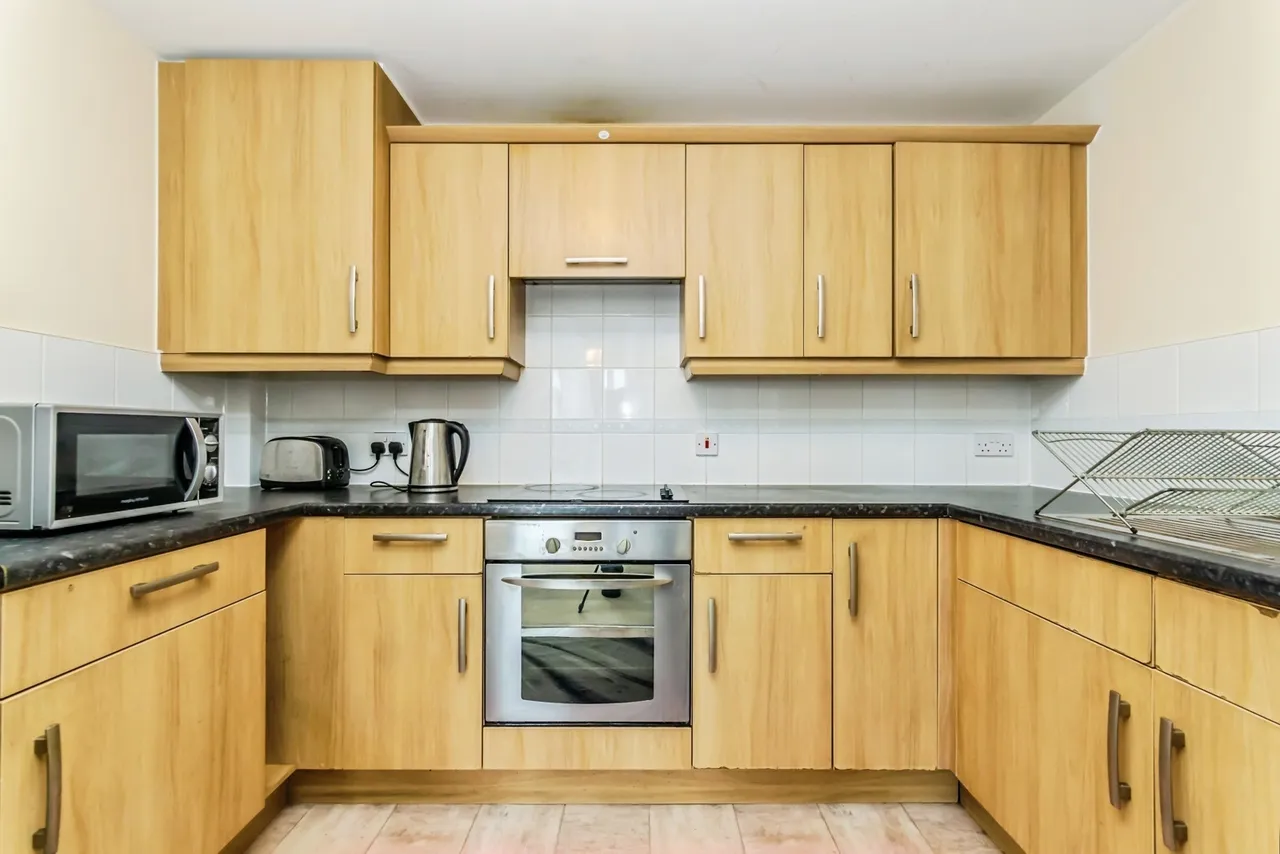 1 bed flat for sale — London Road, Croydon, CR0