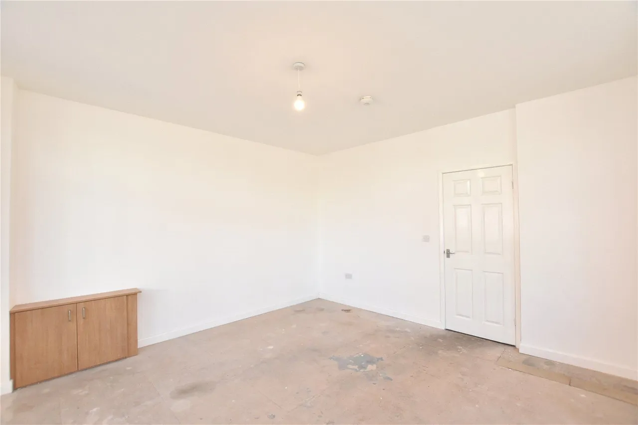 Manchester Road, Heywood, OL10, photo 8