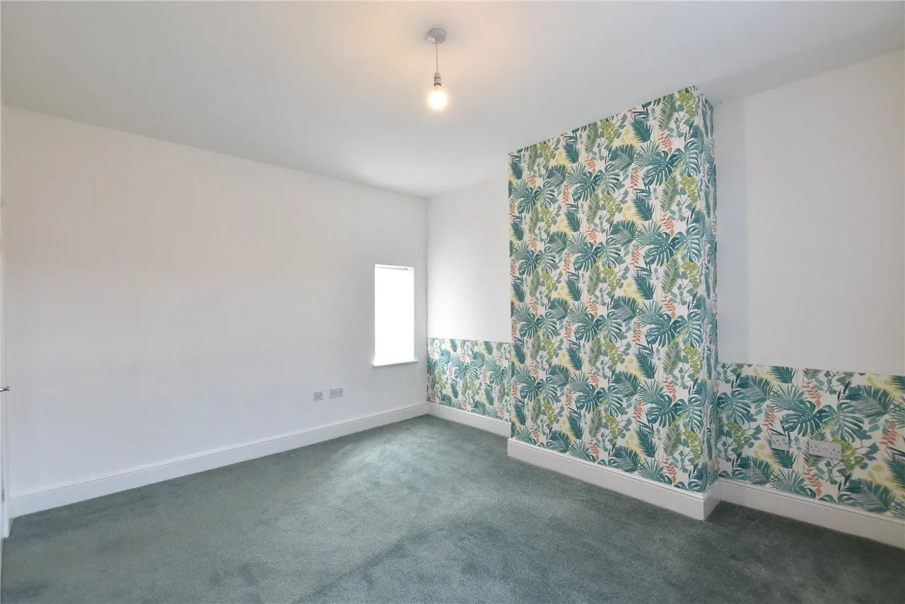 Manchester Road, Heywood, OL10, photo 15