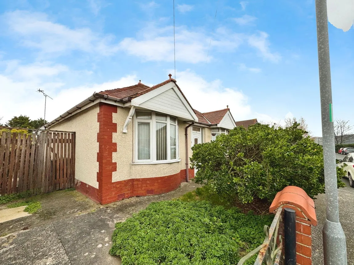 Clifton Park Road, Rhyl, Denbighshire, LL18 4AW, photo 15