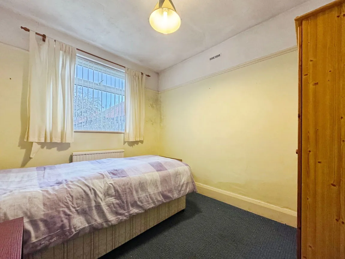 Clifton Park Road, Rhyl, Denbighshire, LL18 4AW, photo 10