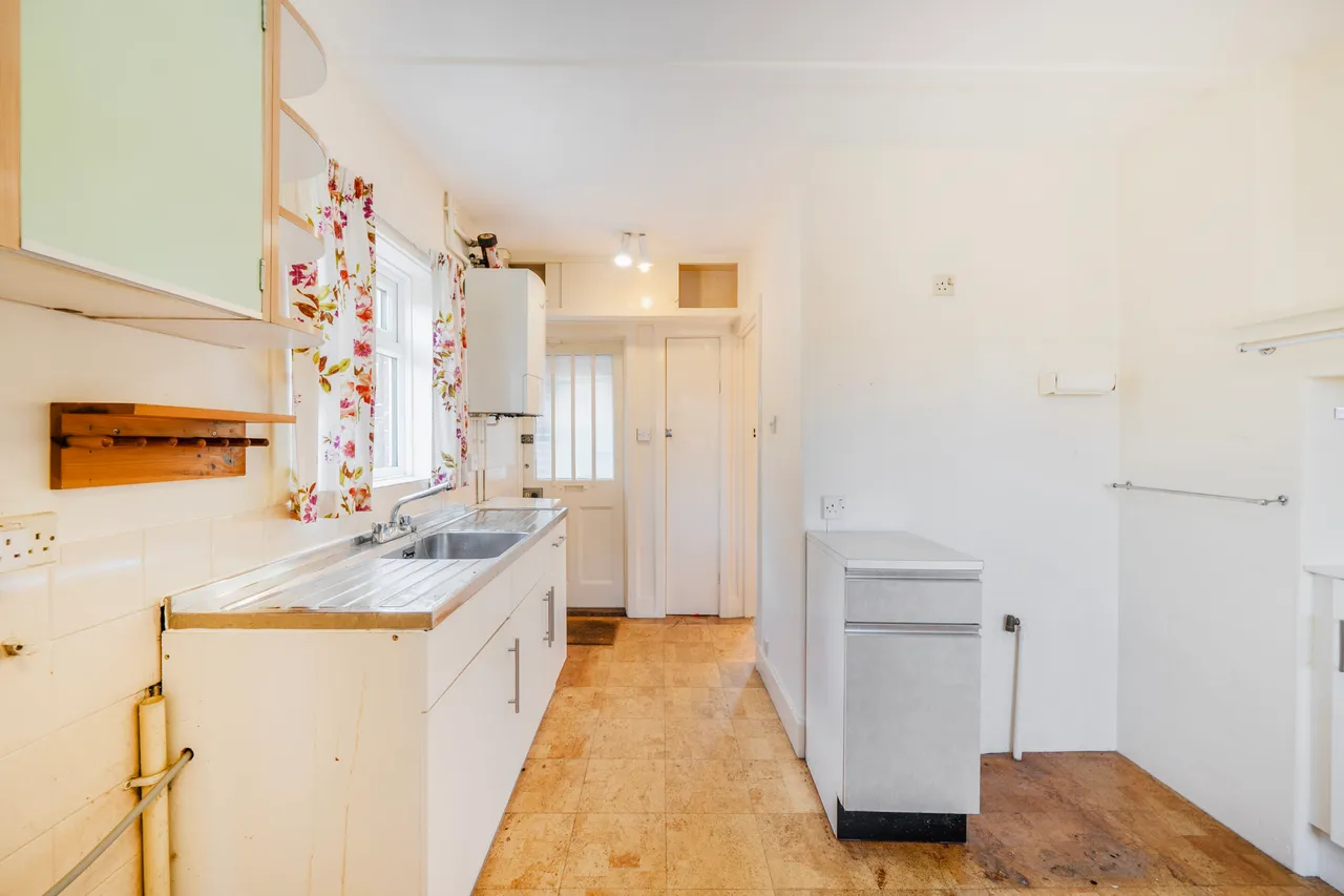 Church Avenue, Ruislip, HA4, photo 9