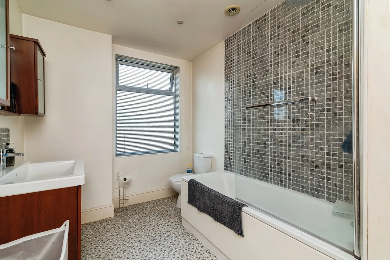 Primrose Street, Nottingham, NG4, photo 13