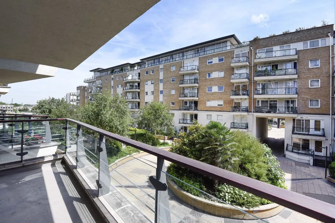 Smugglers Way, SW18, photo 6